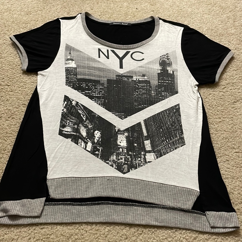 NYC logo knit top